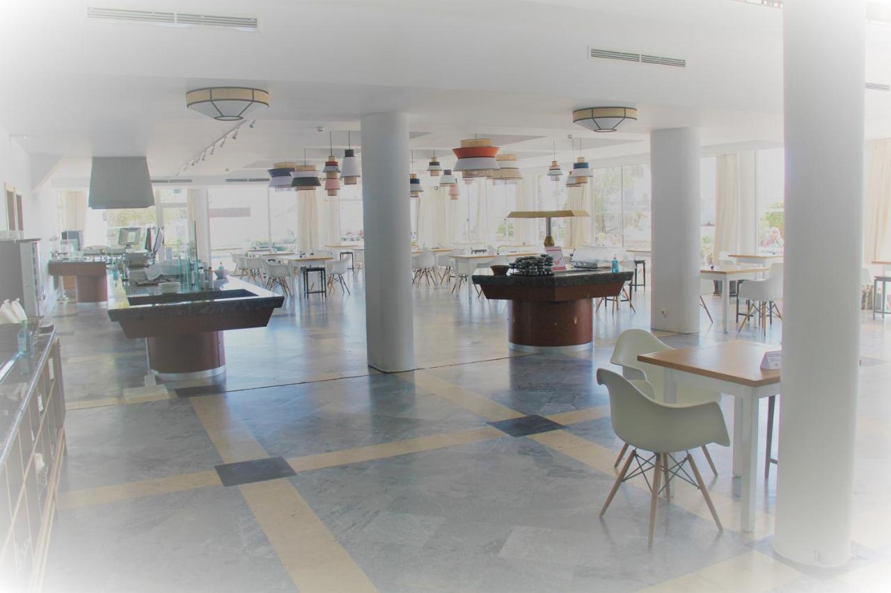 Hotel Vasco Da Gama in Monte Gordo, starting at £22